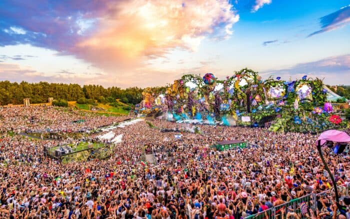 Die Tomorrowland Bühnen 2024: So spektakulär sahen sie aus
