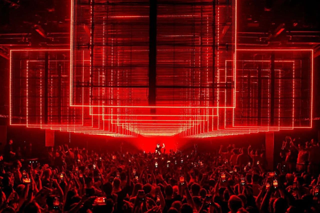 [CELL]: So phänomenal sieht die Show von Eric Prydz aus