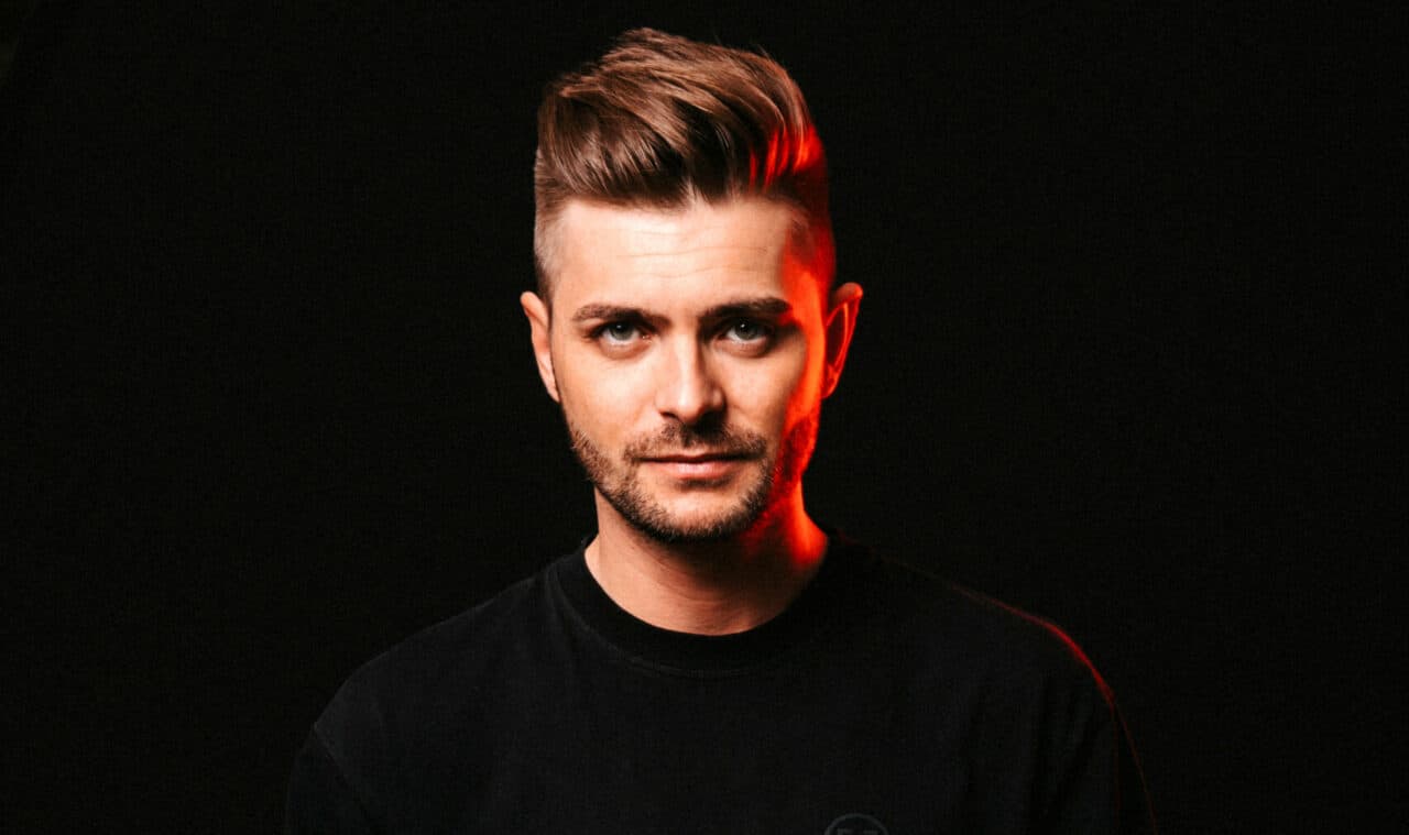 Paul Kold meldet sich mit „WHY I AM HERE“ Sunrise Liveset eindrucksvoll zurück