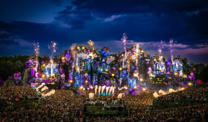 Tomorrowland Thema 2025: Die eisige Welt „Orbyz“ erwartet uns
