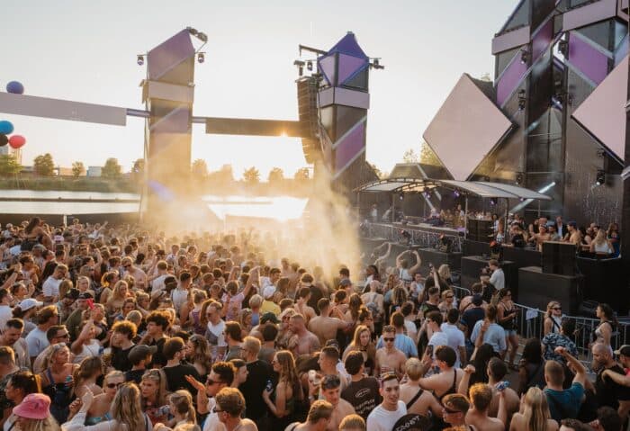 Verknipt Croatia: Das Hard Techno-Holiday-Festival an der kroatischen Küste