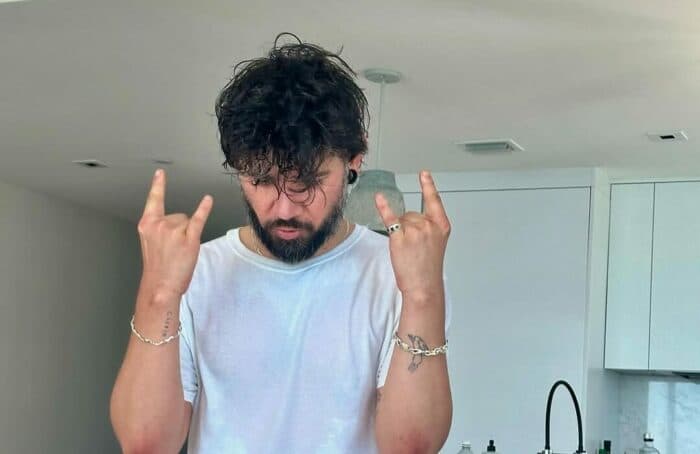 Skrillex überrascht mit EP „hit me where it hurts x“: 5 Tracks zwischen Bassdruck und Hyperpop-Kante