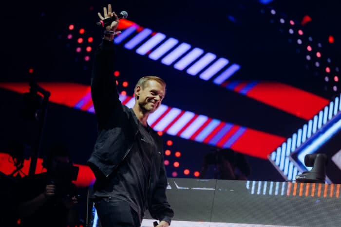 Armin van Buuren ist zurück: AMF kündigt ersten Headliner für 2025 an
