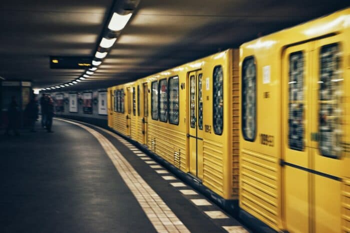 Bass unter Berlin: Techno-DJs sollen in U-Bahnhöfen auflegen