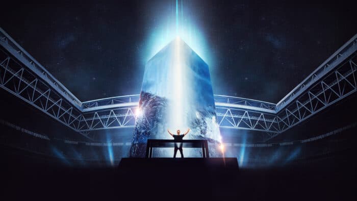 David Guetta spielt monumentale Monolith-Show im Stade Vélodrome