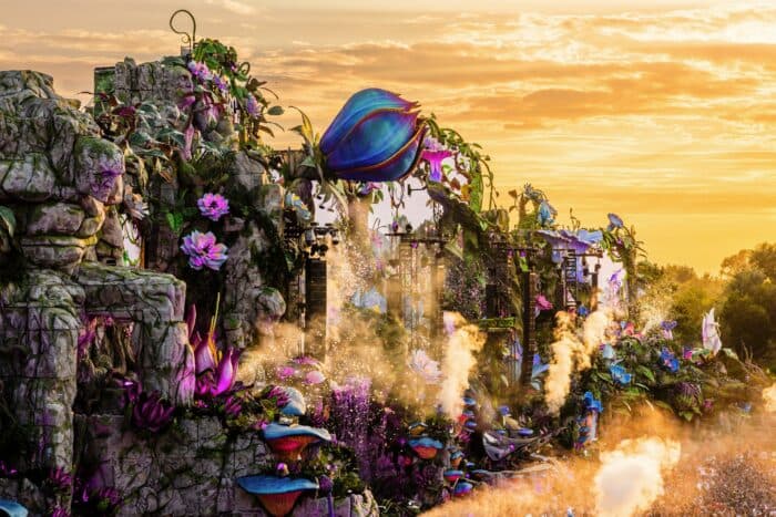 Feuerdrama in Boom: Tomorrowland Mainstage komplett abgebrannt