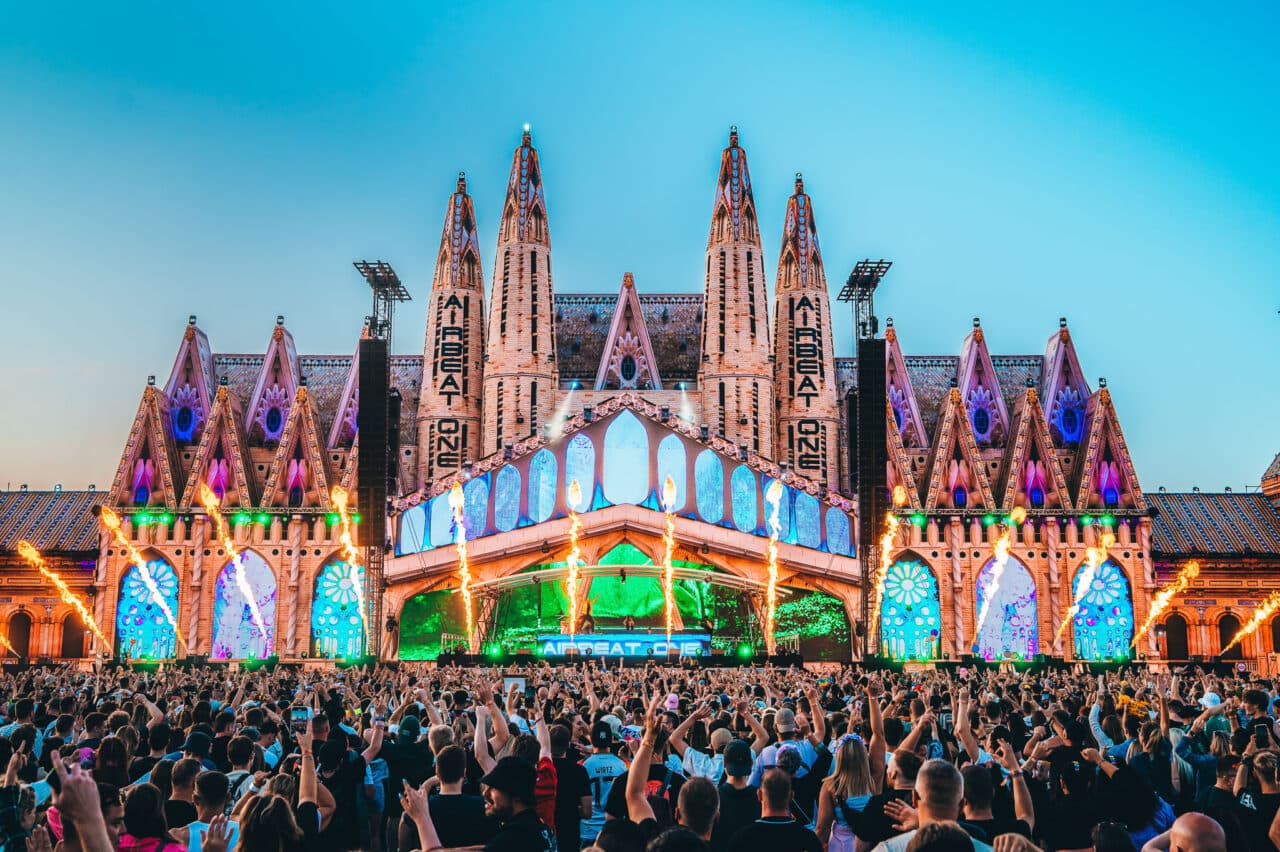  Käse, Klompen & Kanäle: Airbeat One 2026 wird niederländisch - DJ Mag Motiv 