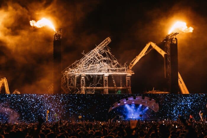 Nach Mainstage-Brand: Pyro-Lieferant äußert sich zu Spekulationen