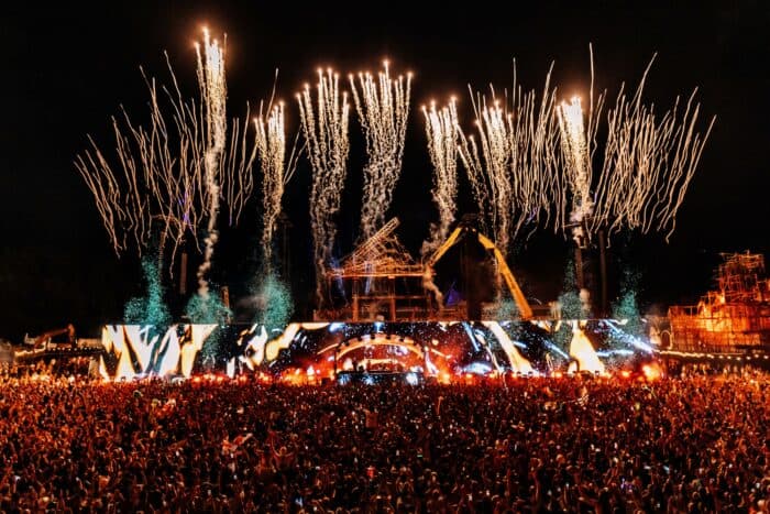 Tomorrowland darf auch am zweiten Wochenende Feuerwerk zünden