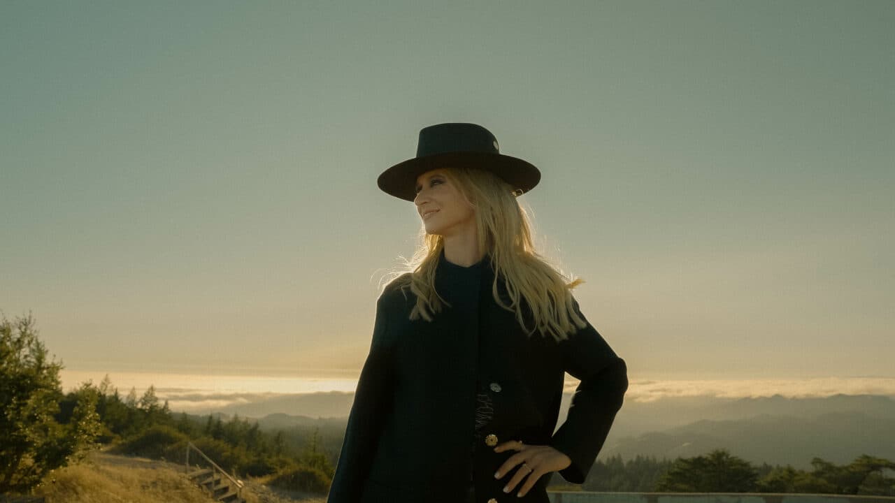 Elegie schärft ihren Sound: Zwischen Melodic Techno, Psy-Vibes und persönlicher Story