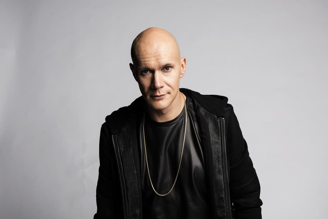 Jon-Hamm-Meme katapultiert Kato-Track von 2010 weltweit zurück in die Charts