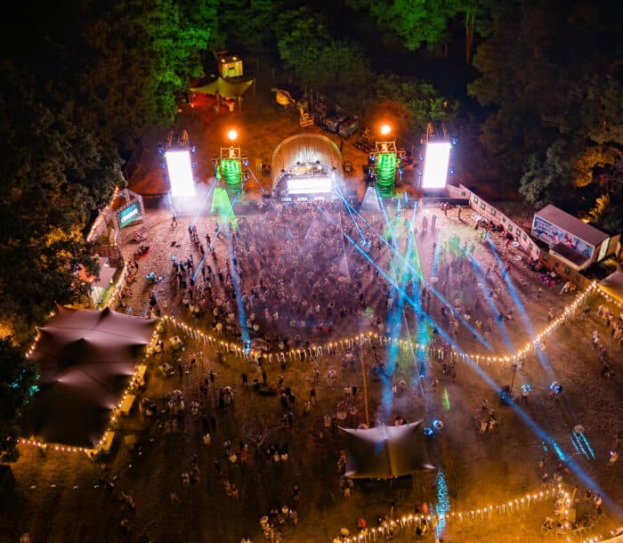 Rave am Waldrand: Das Amphoria Open Air bringt 12 Stunden Techno nach Kevelaer
