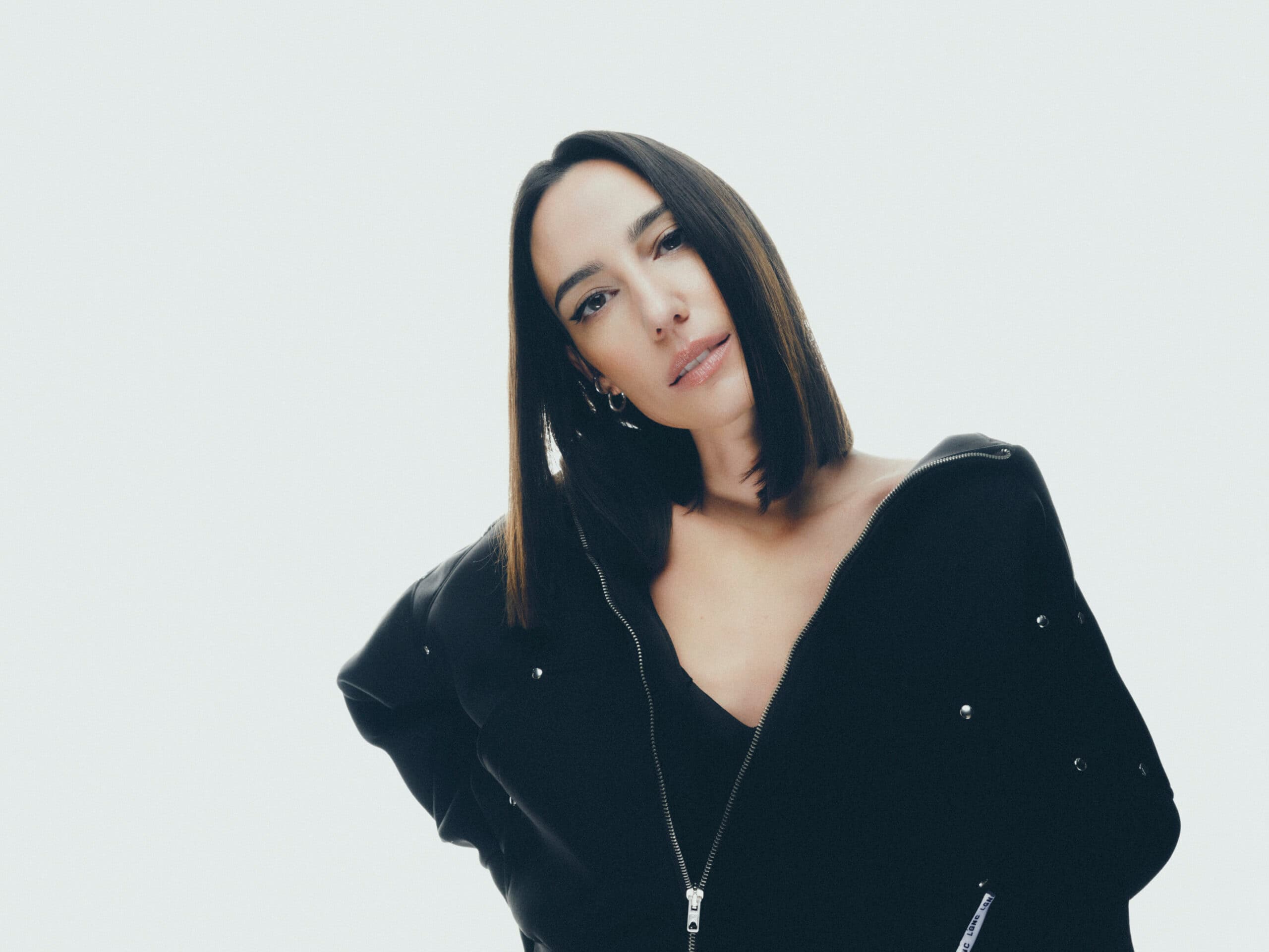 Amelie Lens öffnet mit „AURA“ ihr persönlichstes Kapitel