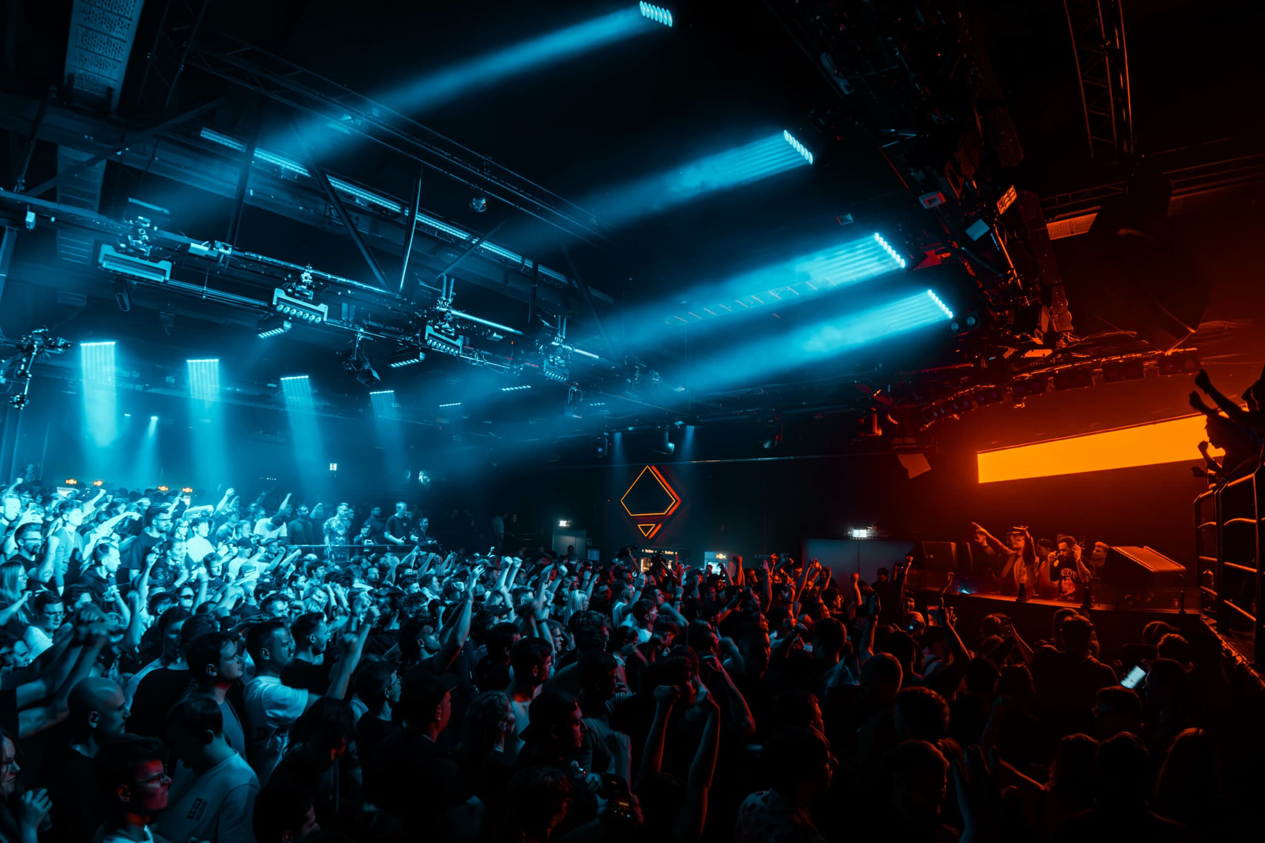 Senses im Bootshaus: Trance, Hard Trance und große Melodien zu Ostern