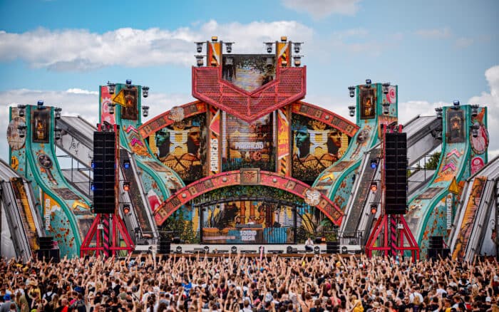 Into The Madness 2026: 75 Artists, fünf Stages und ein Seepark im Ausnahmezustand