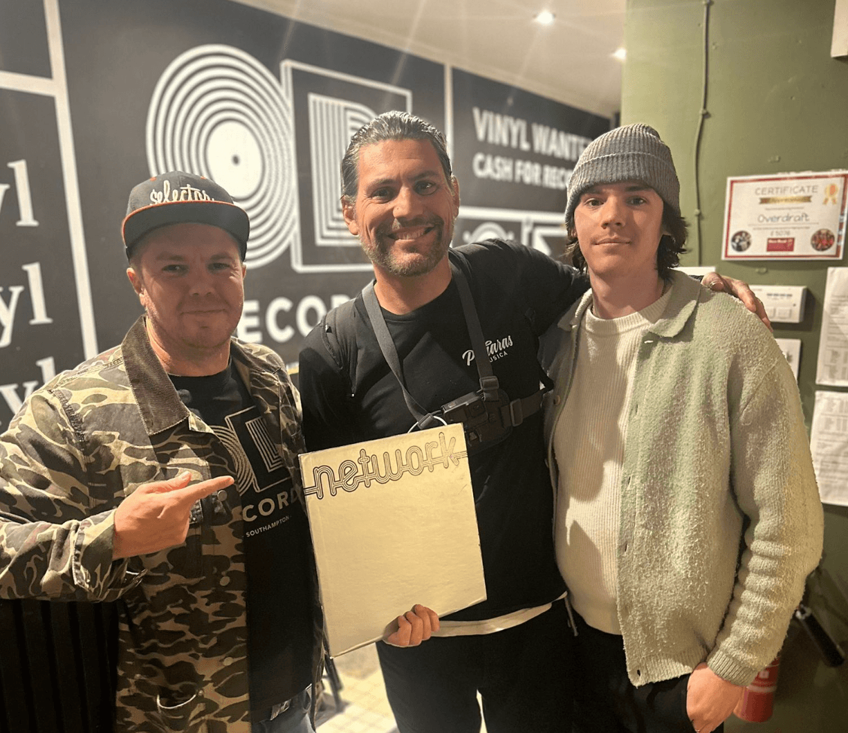 28 Plattenläden in 24 Stunden: DJ Ridney shoppt sich zum Guinness-Weltrekord