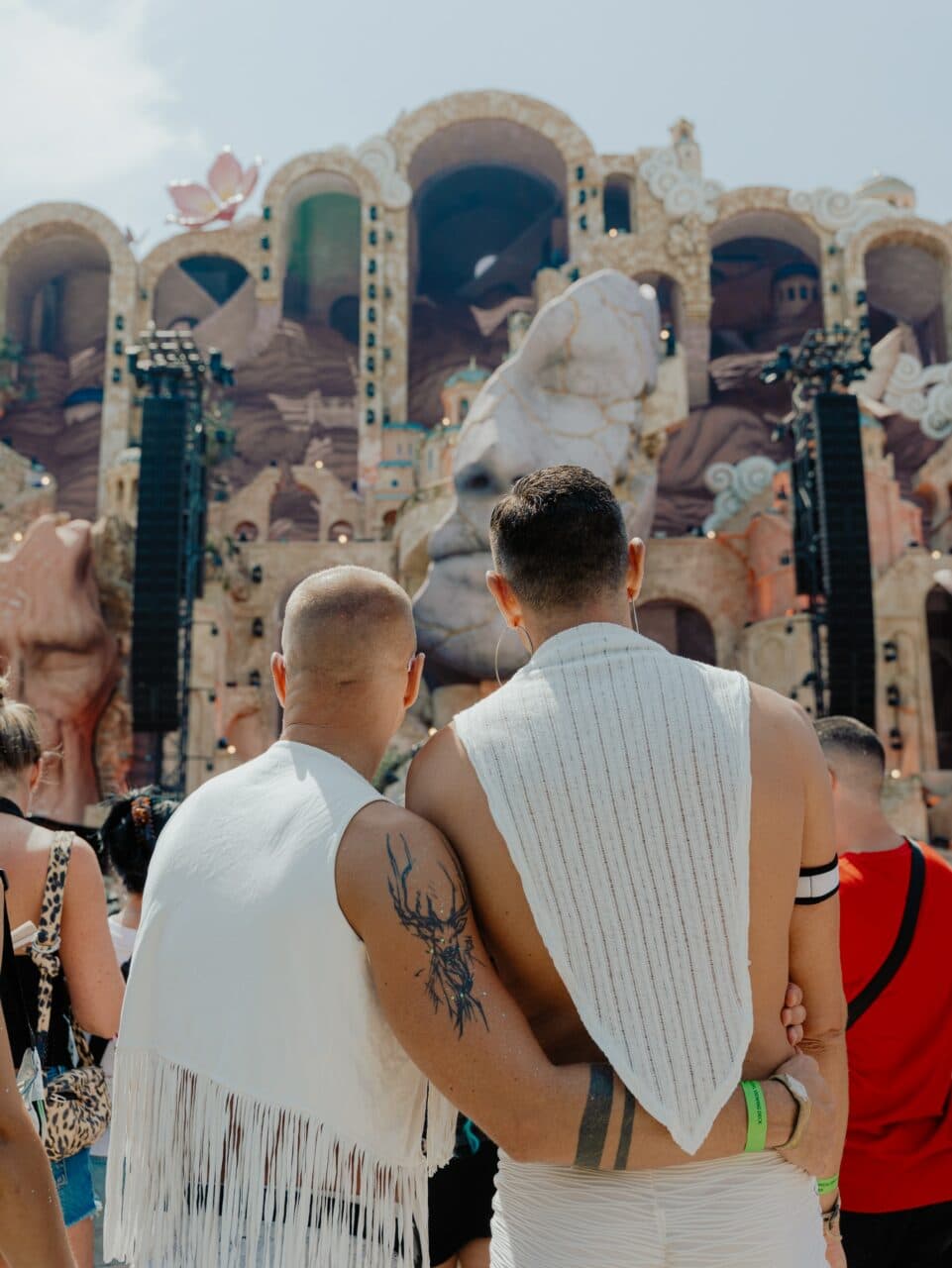 Dirks großer Traum vom Tomorrowland: Bootshaus macht Festivalbesuch möglich