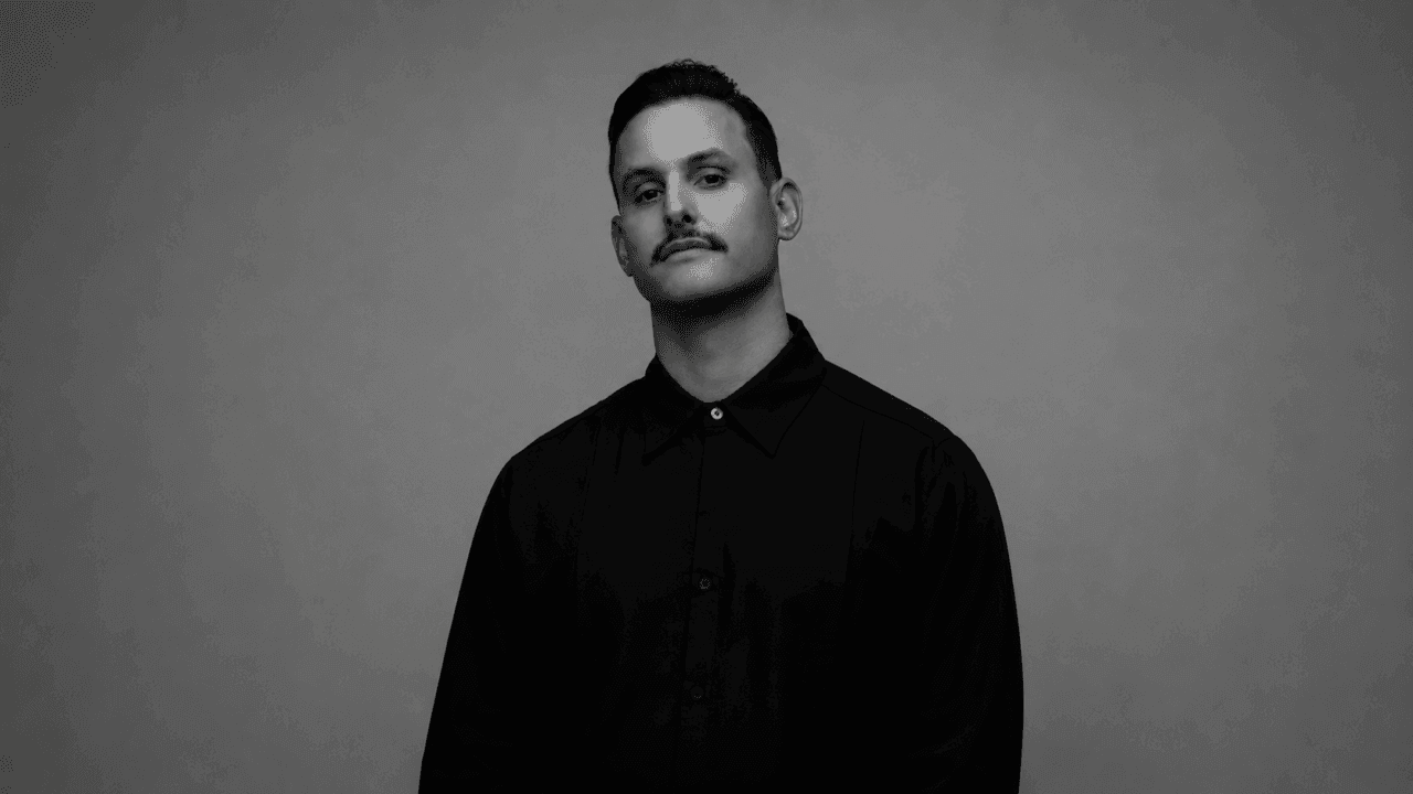 MAKJ ist Geschichte: EDM-Veteran startet als KENZ neu