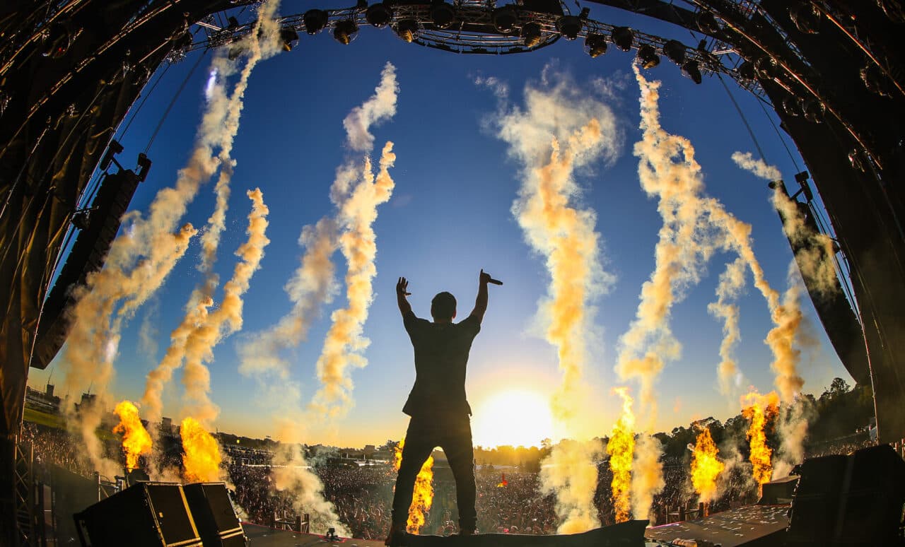 Martin Garrix in der Sonne