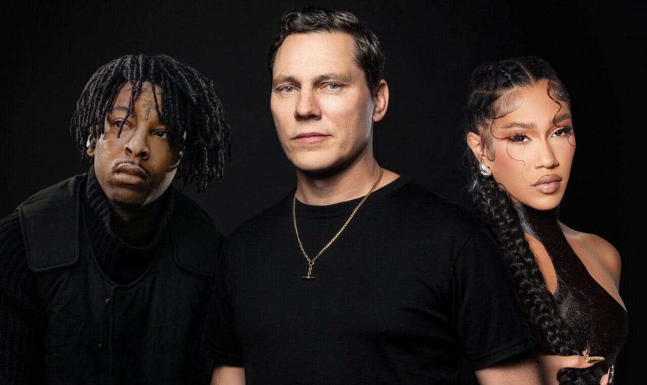 „BOTH“: Tiësto releast Hip-Hop inspirierten Song mit 21 Savage und BIA
