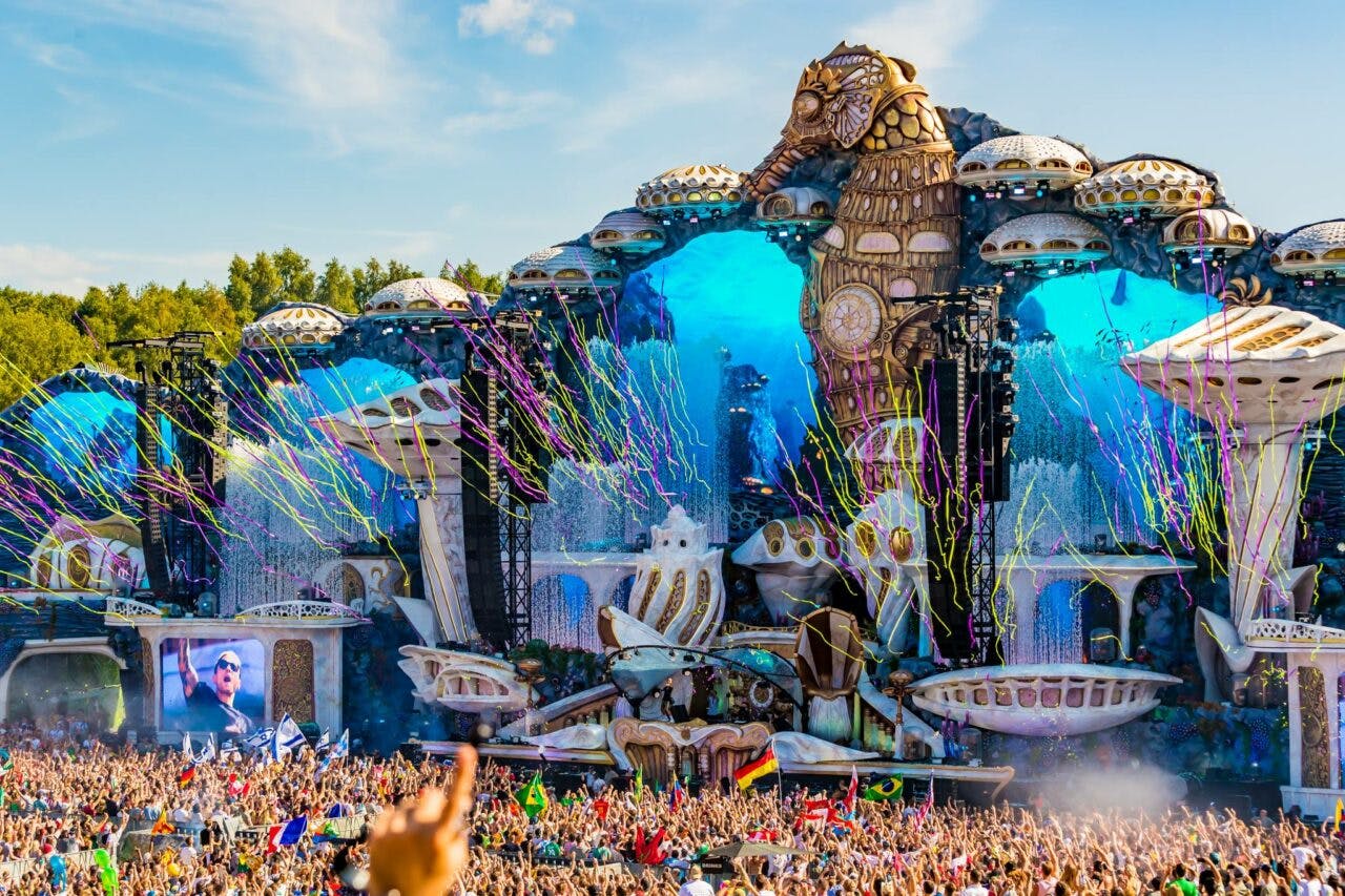 Tomorrowland: Designer der ikonischen Bühnen ist überraschend pleite!