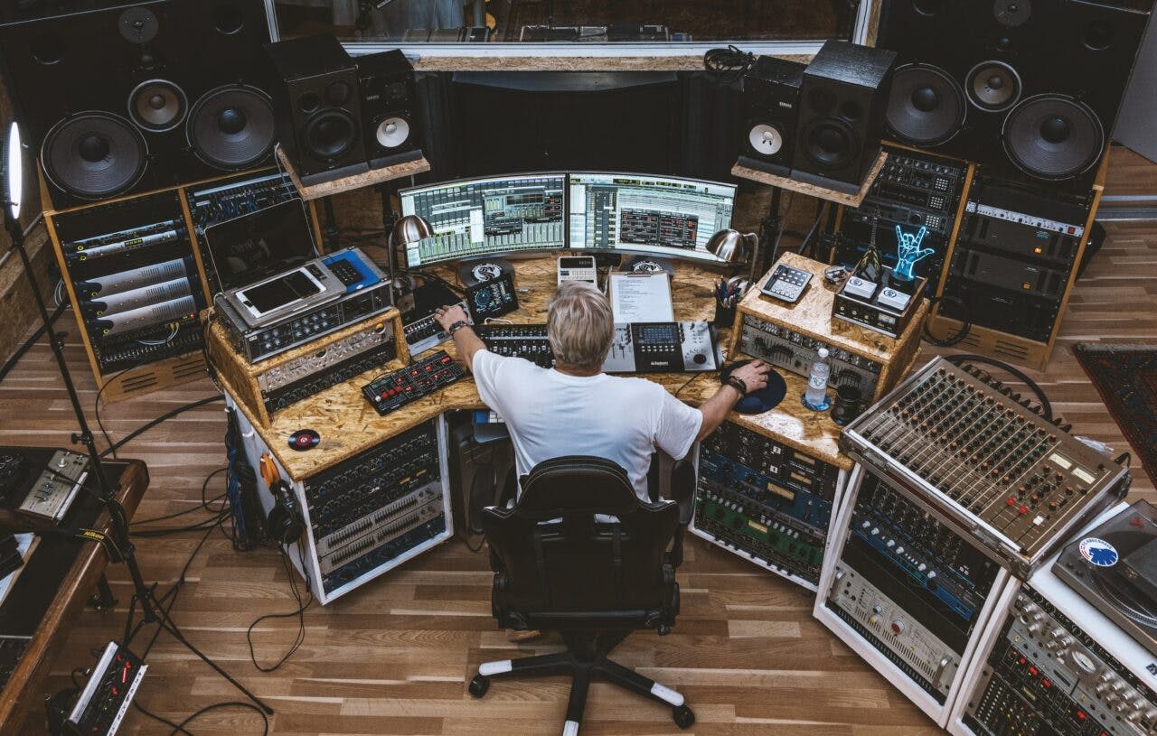 Sinee Institut: Hier studieren die Hit-Producer und Top 100 DJs der Zukunft