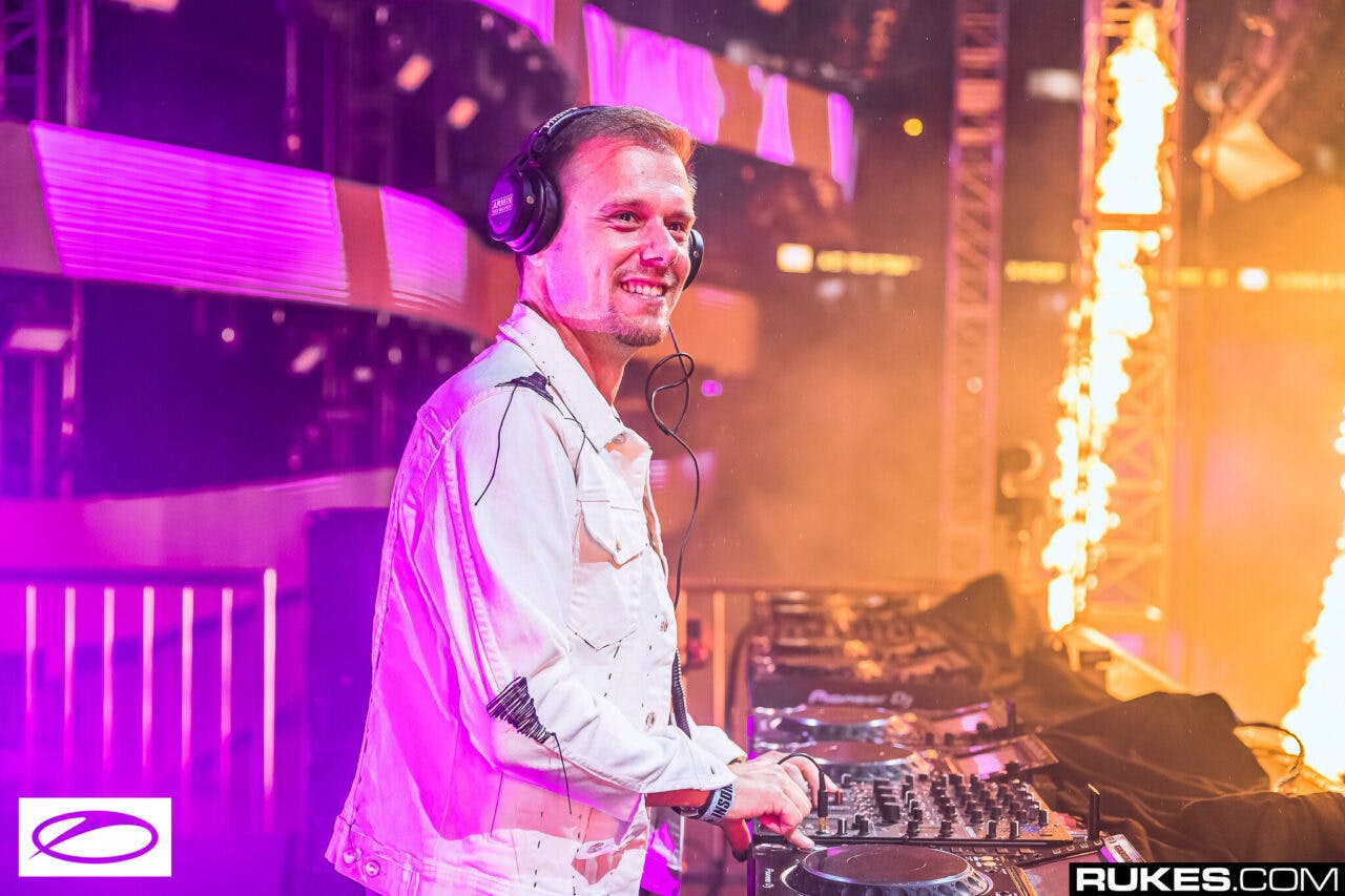 Armin van Buuren veröffentlicht 31 fast vergessene Remixe
