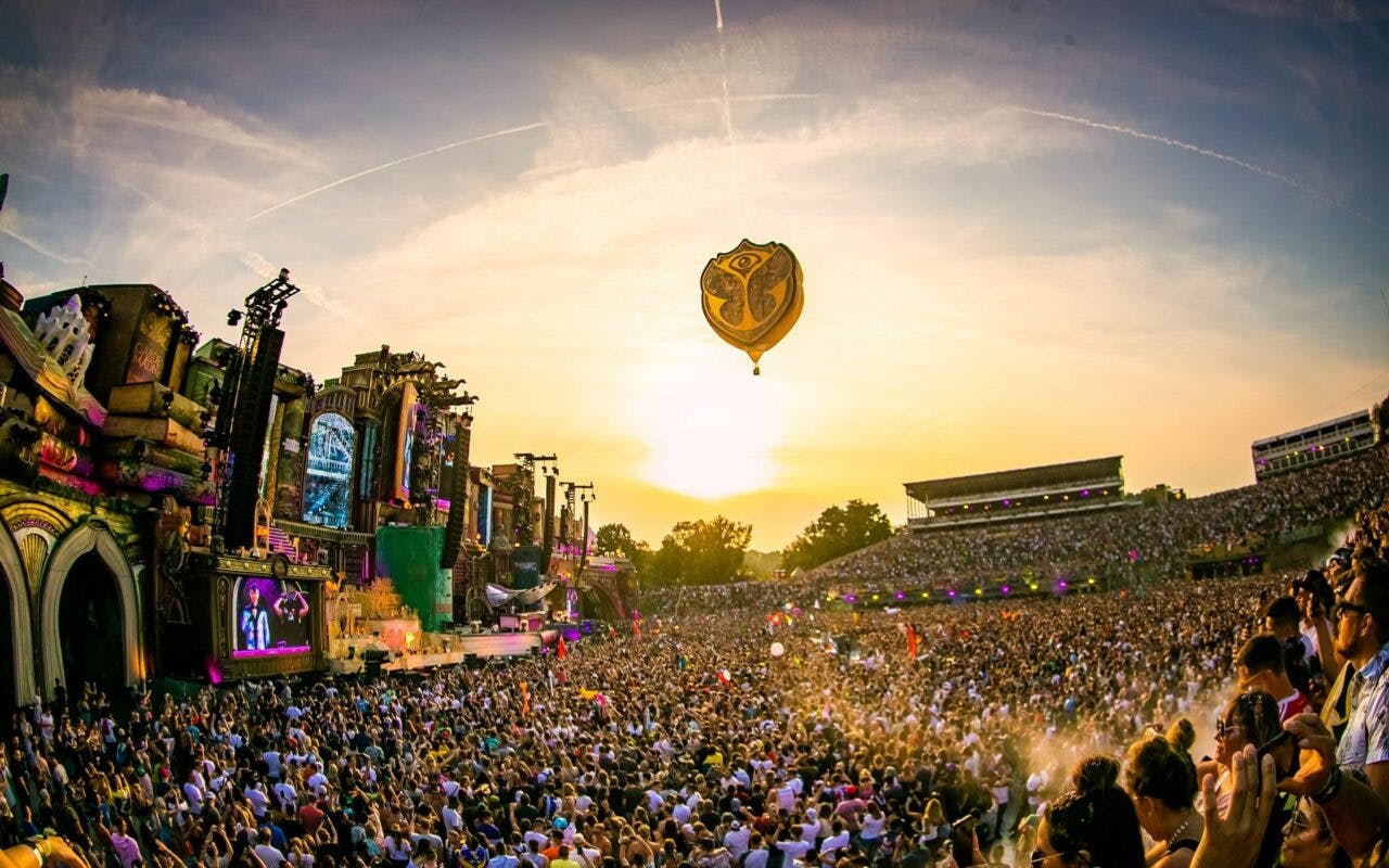 Offiziell: Das Tomorrowland findet 2022 an 3 Wochenenden statt!