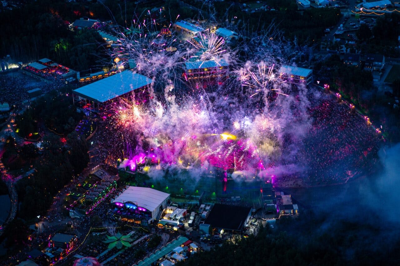 Tomorrowland Festival 2022: Das sind die mehr als 50 Stagehosts