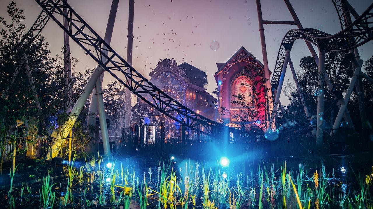 Festivalatmosphäre im Holiday Park: Neuer Tomorrowland-Themenbereich