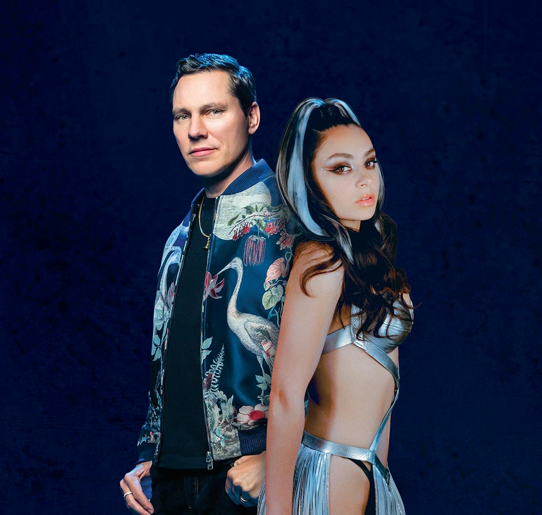 „Hot In It“: Tiësto & Charli XCX veröffentlichen Sommer-Banger