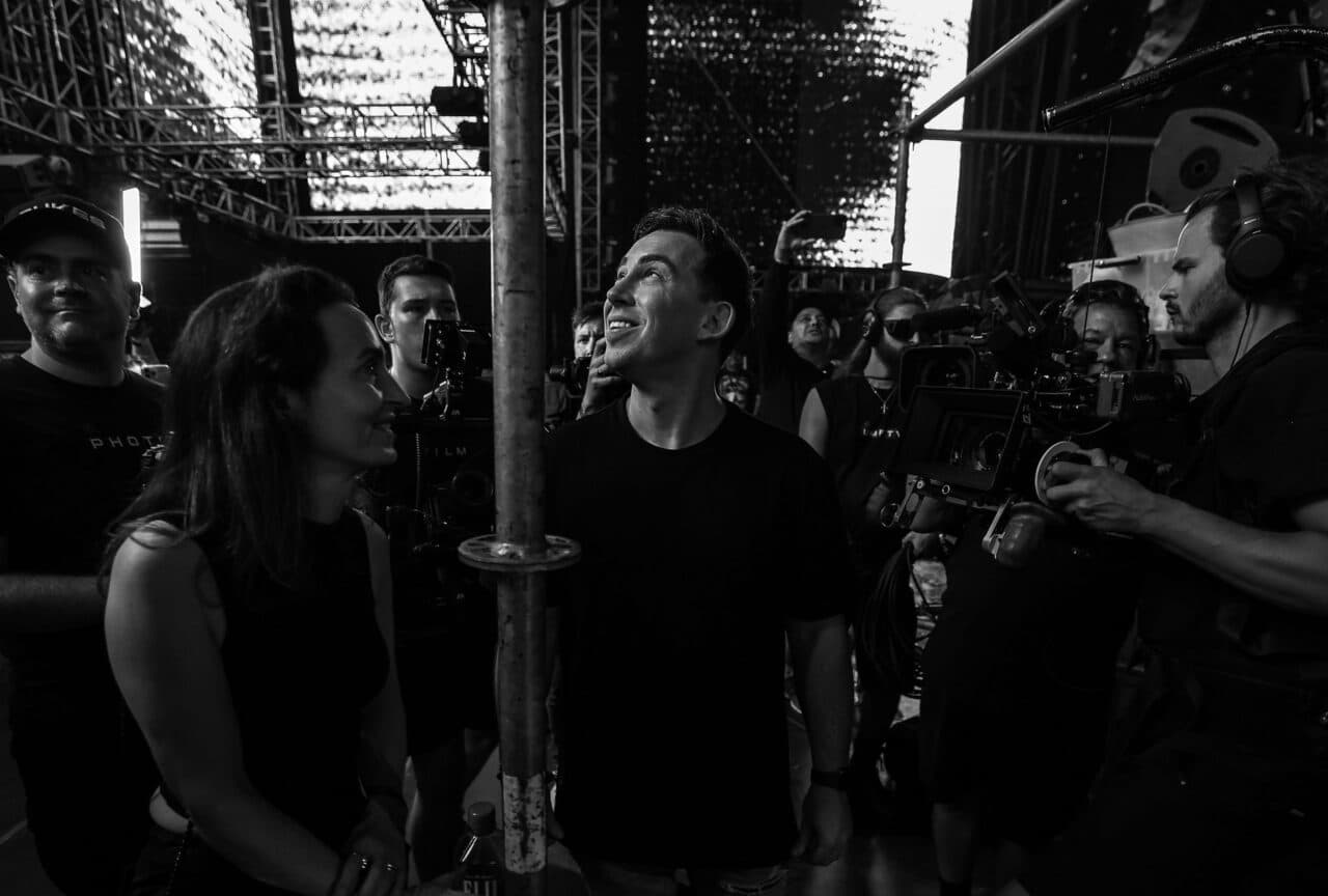 Hardwell enthüllt: „Bromance“ von Avicii war als gemeinsame Collab geplant