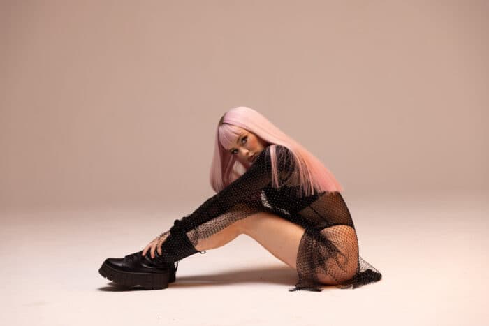 Breakbeats und Herzschmerz: BELLA X trifft mit „Waste My Love“ den Nerv der Dating-Generation