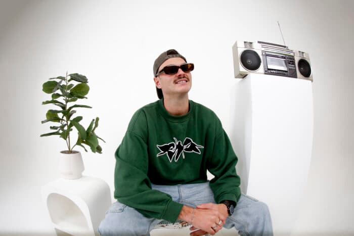 WATTO bringt den Sommer mit „Hazy Eyes“ zum Kochen