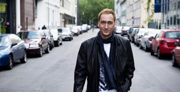 Zum 30. Geburtstag von „For An Angel“: Paul van Dyk releast Vinyl und Remixe
