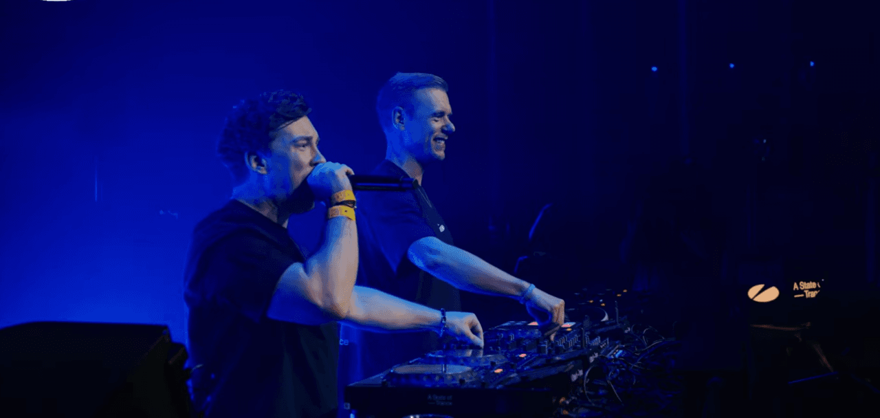 Überraschung bei A State of Trance: Hardwell zu Gast bei Armin van Buuren