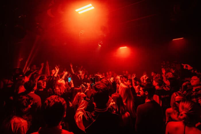 WILD KID: Topics Label verspricht elektrisierende Vibes & unvergessliche Nächte