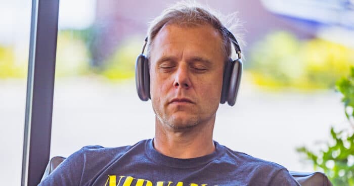 „Breathe Out“: Armin van Buuren schließt sein persönlichstes Album ab