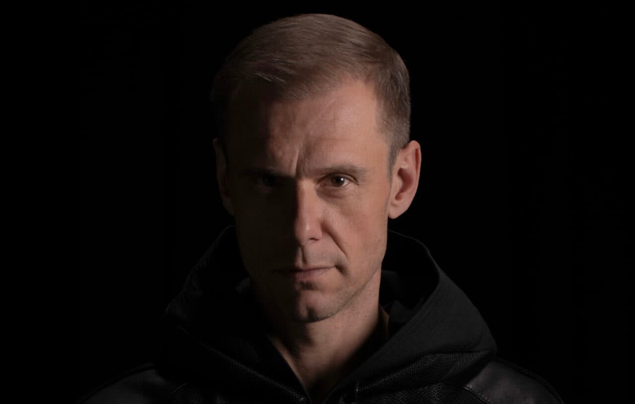 „Breathe“: Armin van Buuren findet zu sich selbst und zur Freiheit im Sound