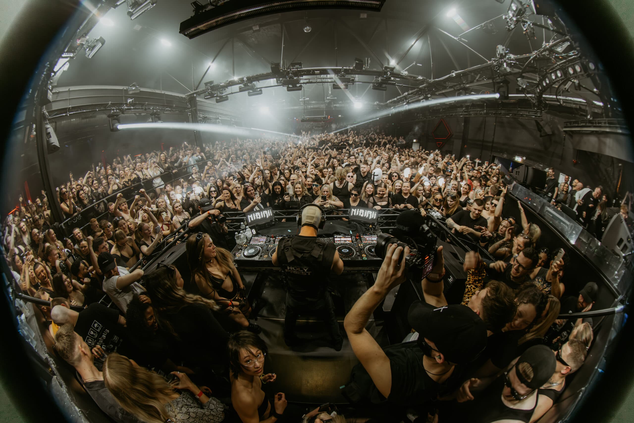 Neun Jahre Nibirii: Das große Jubiläums-Heimspiel im Bootshaus