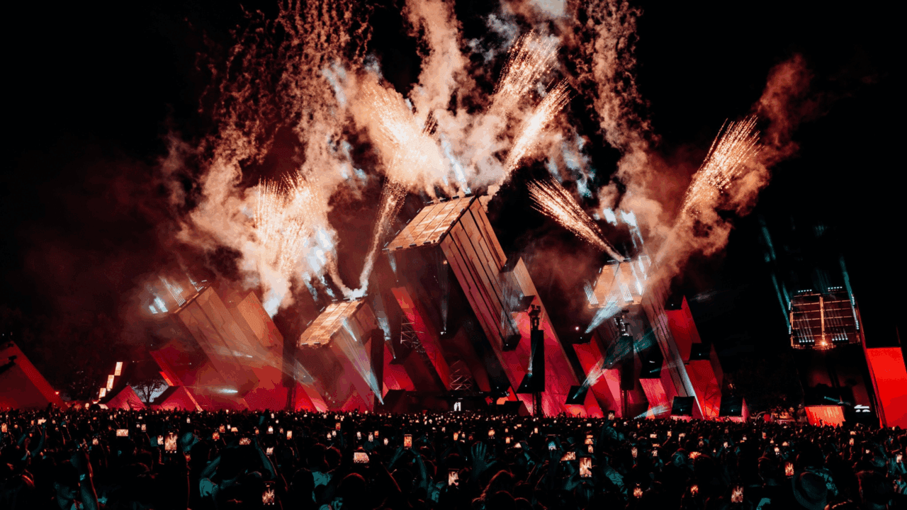 Awakenings 2026: Zwischen Techno, Comfort Camp und Kakaozeremonie