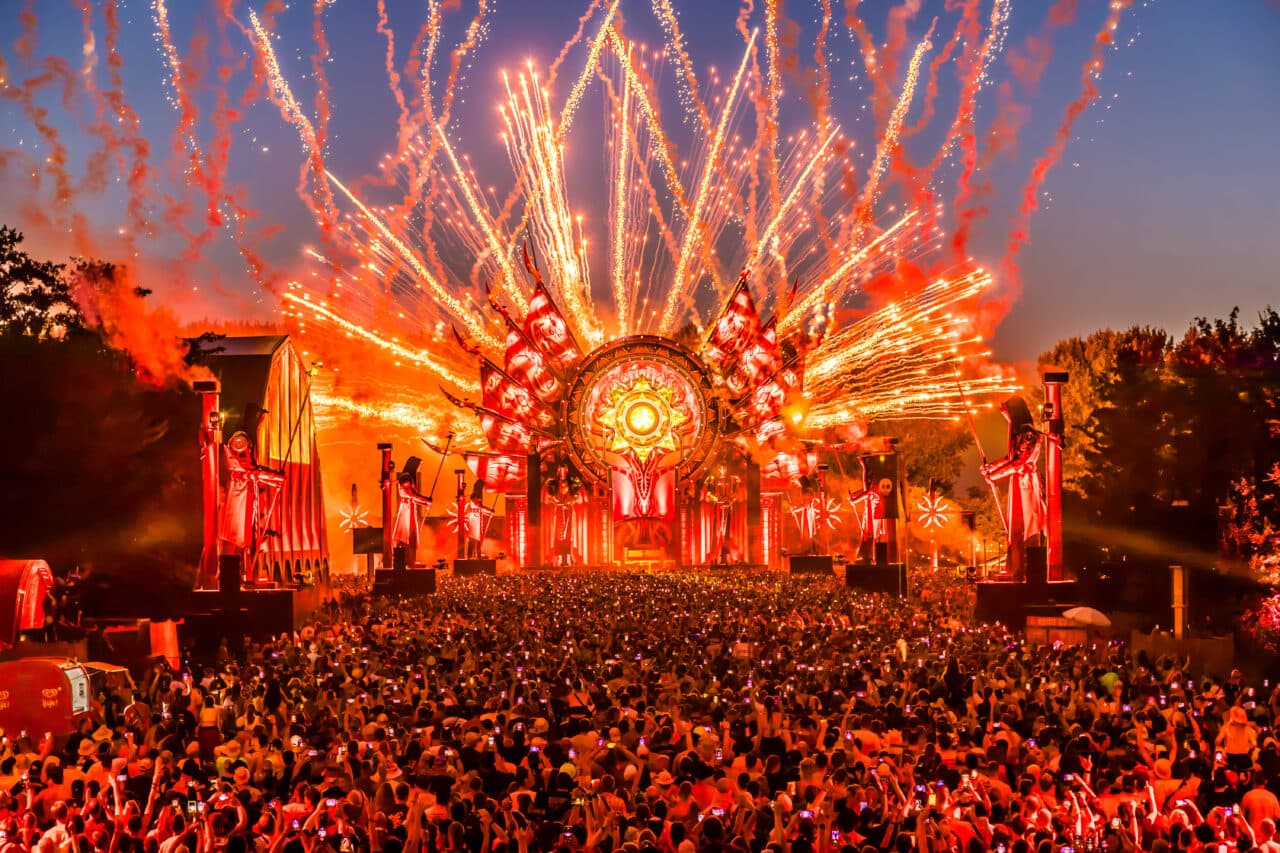 Defquon 1 Defqon.1 2027: Erste Acts und Tickets nach Hitze-Abbruch